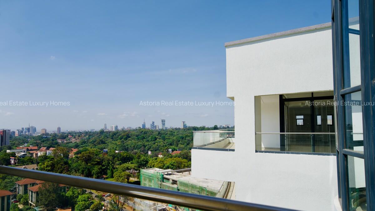 3 Bed Apartment with En Suite at 2026-128 3 Bed - 16