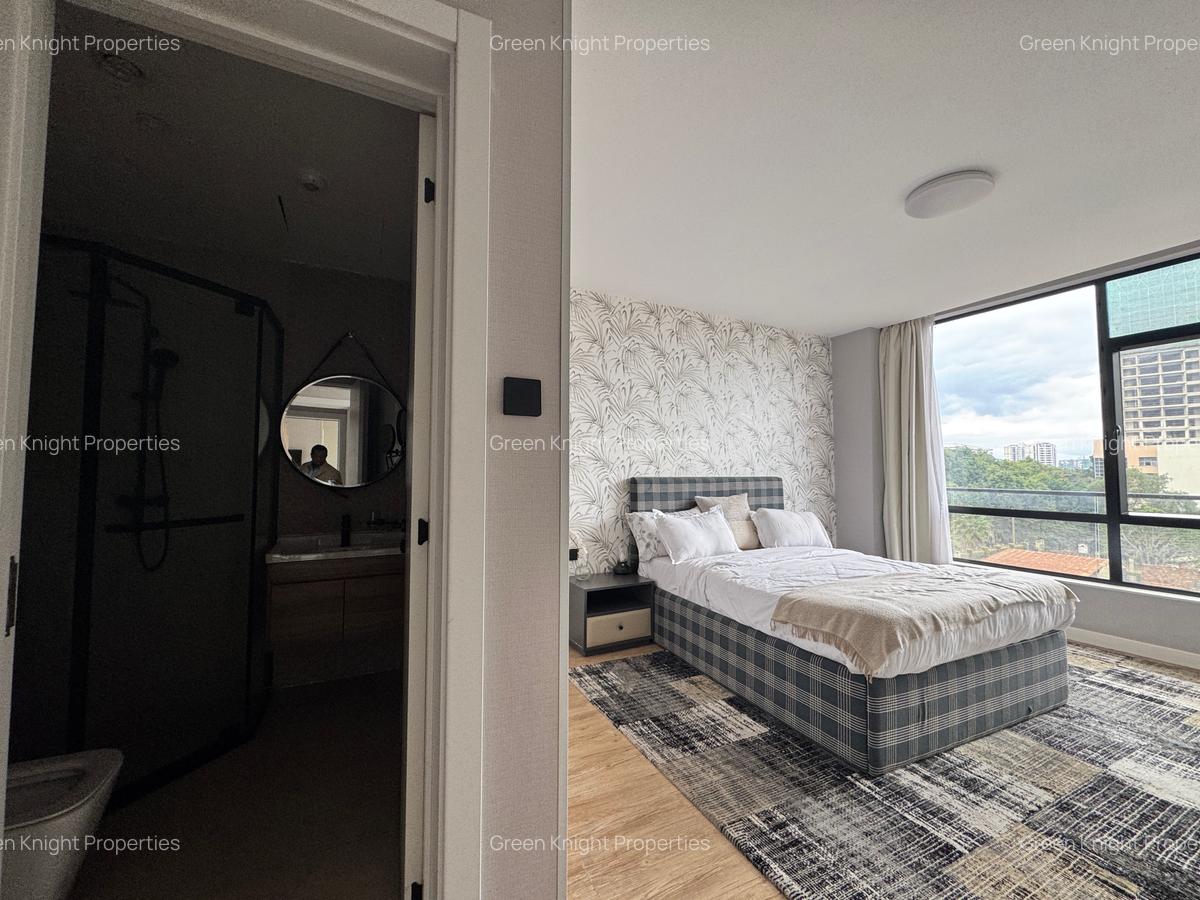 Serviced 3 Bed Apartment with En Suite in Westlands Area - 15