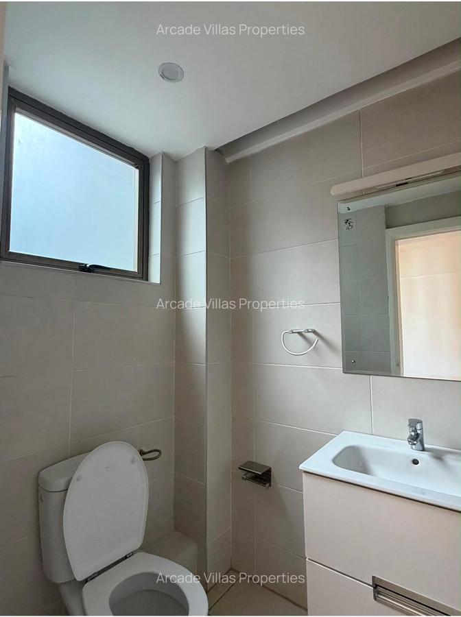 4 Bed Apartment with En Suite in Kileleshwa - 11