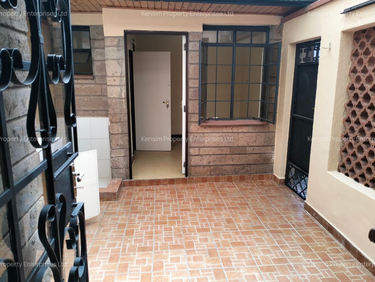 5 Bed Townhouse with En Suite in Lavington - 5