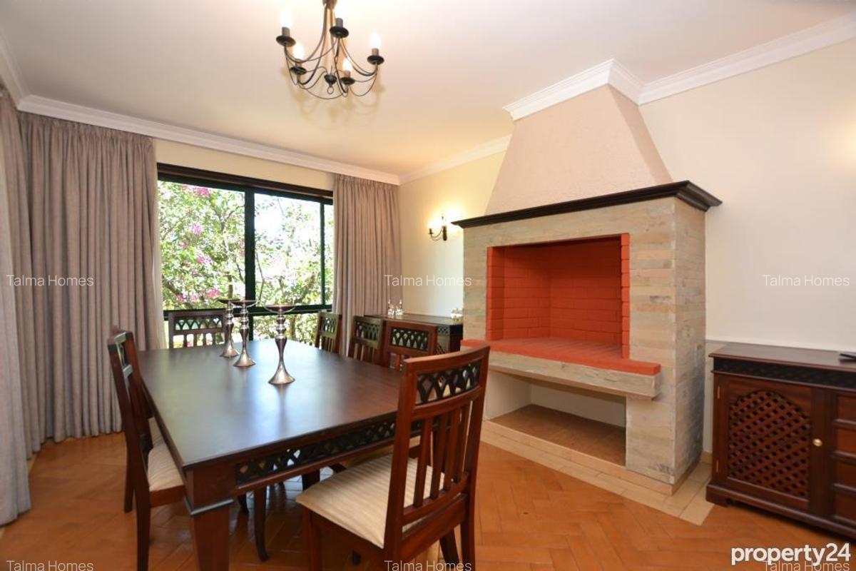 3 Bed Villa with En Suite in Westlands Area - 3
