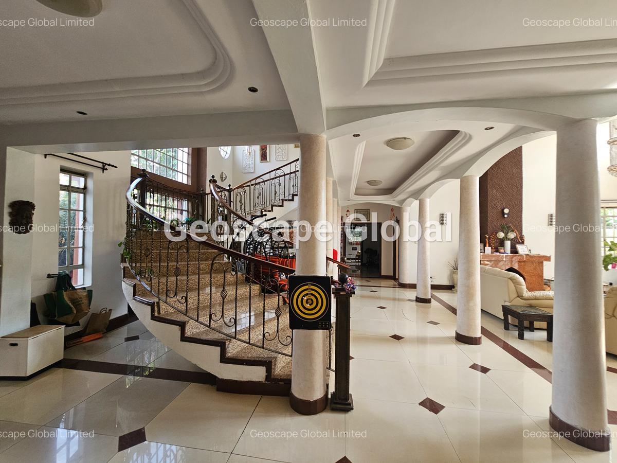 5 Bed House with En Suite in Nyari - 7