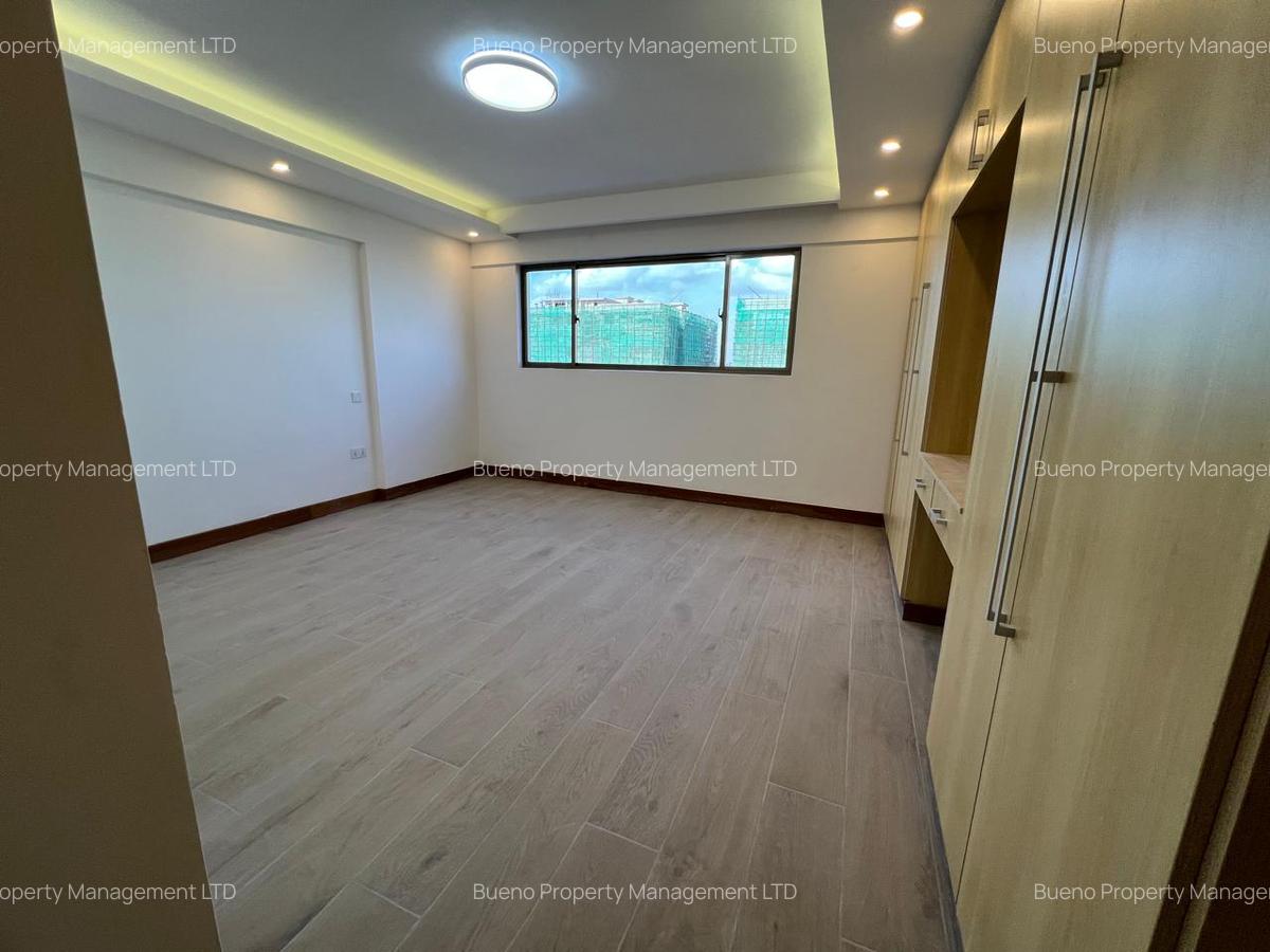 4 Bed Apartment with En Suite in Lavington - 16
