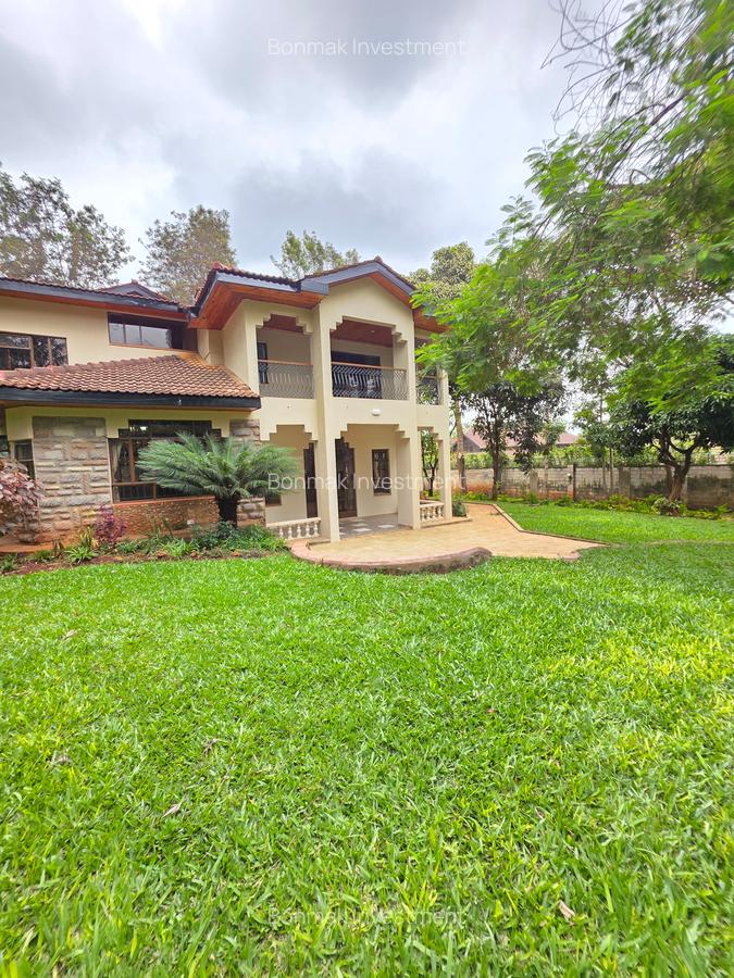 5 Bed House with En Suite at Old Runda - 1