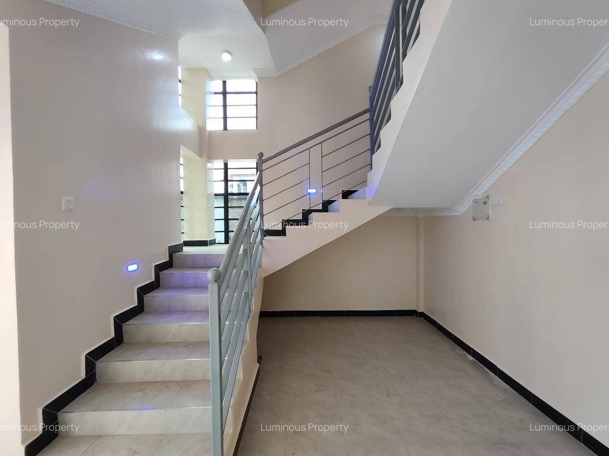 4 Bed House with En Suite at Kenyatta Road - 6