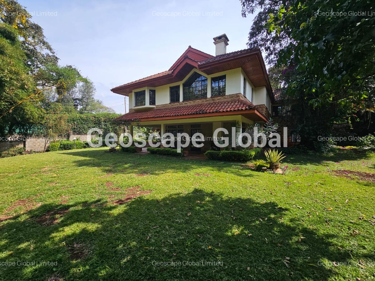 5 Bed House with En Suite in Rosslyn - 7