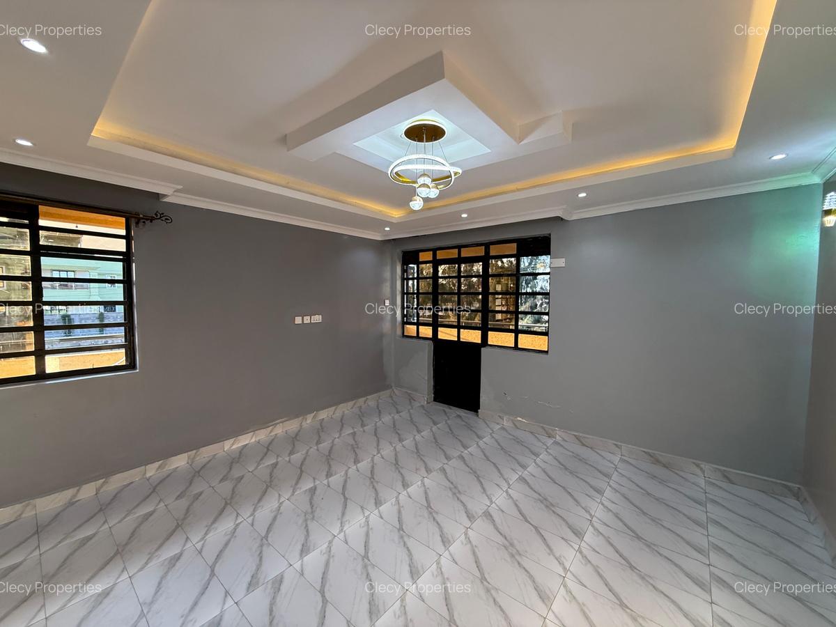 5 Bed House with En Suite at Bypass - 10