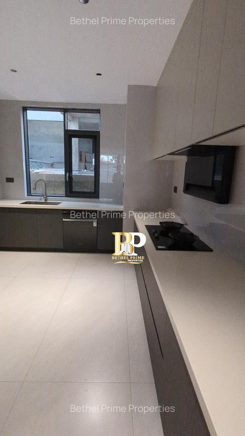 5 Bed Villa with En Suite in Lavington - 15