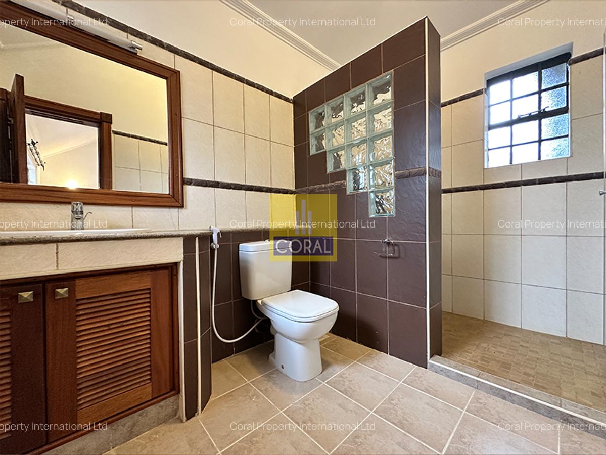 4 Bed Townhouse in Westlands Area - 15