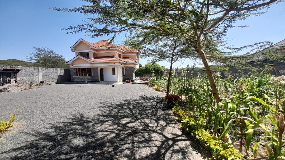 4 Bed House with En Suite at Rimpa - 1