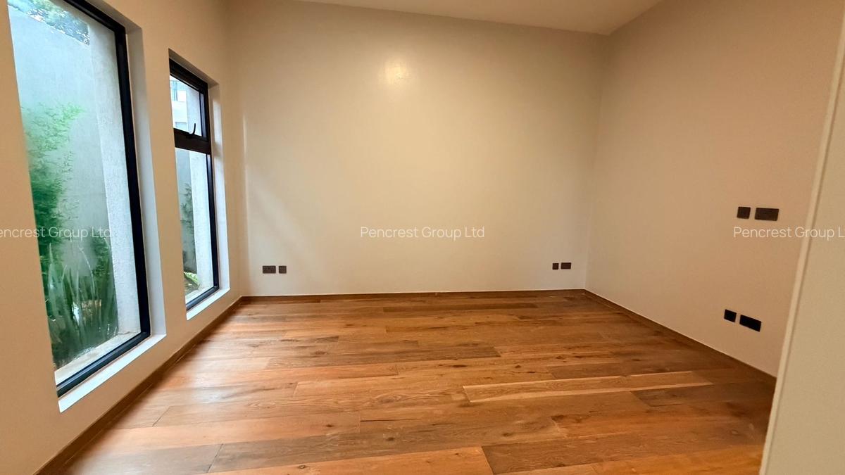 4 Bed Townhouse with En Suite in Runda - 11