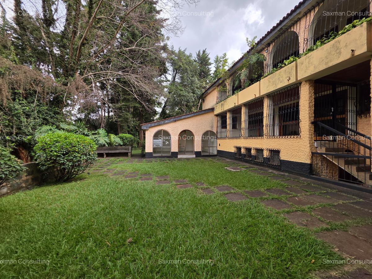 Commercial Property with Service Charge Included in Riverside - 18