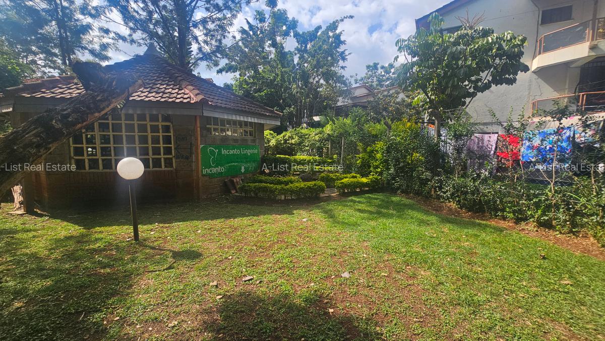 4 Bed Villa with En Suite at Diani Close - 9