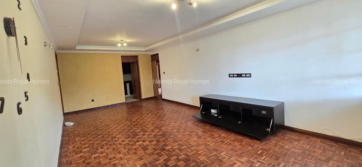 3 Bed Apartment with En Suite at Olendume Road - 10