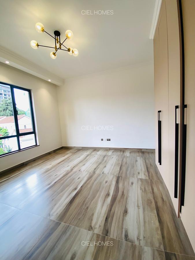 2 Bed Apartment with En Suite at School Lane - 13