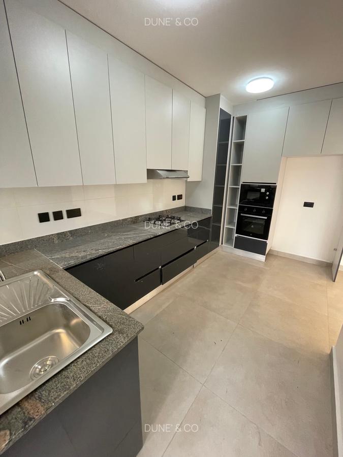 2 Bed Apartment with En Suite in Westlands Area - 8