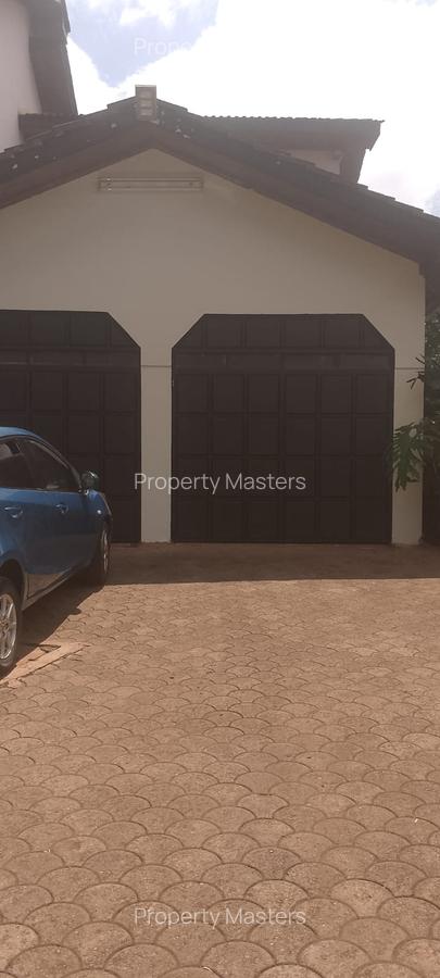 4 Bed House with En Suite at Njathaini Road - 8