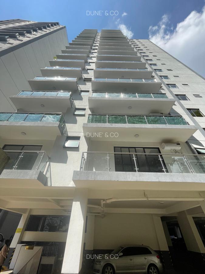 2 Bed Apartment with En Suite in Riverside - 15