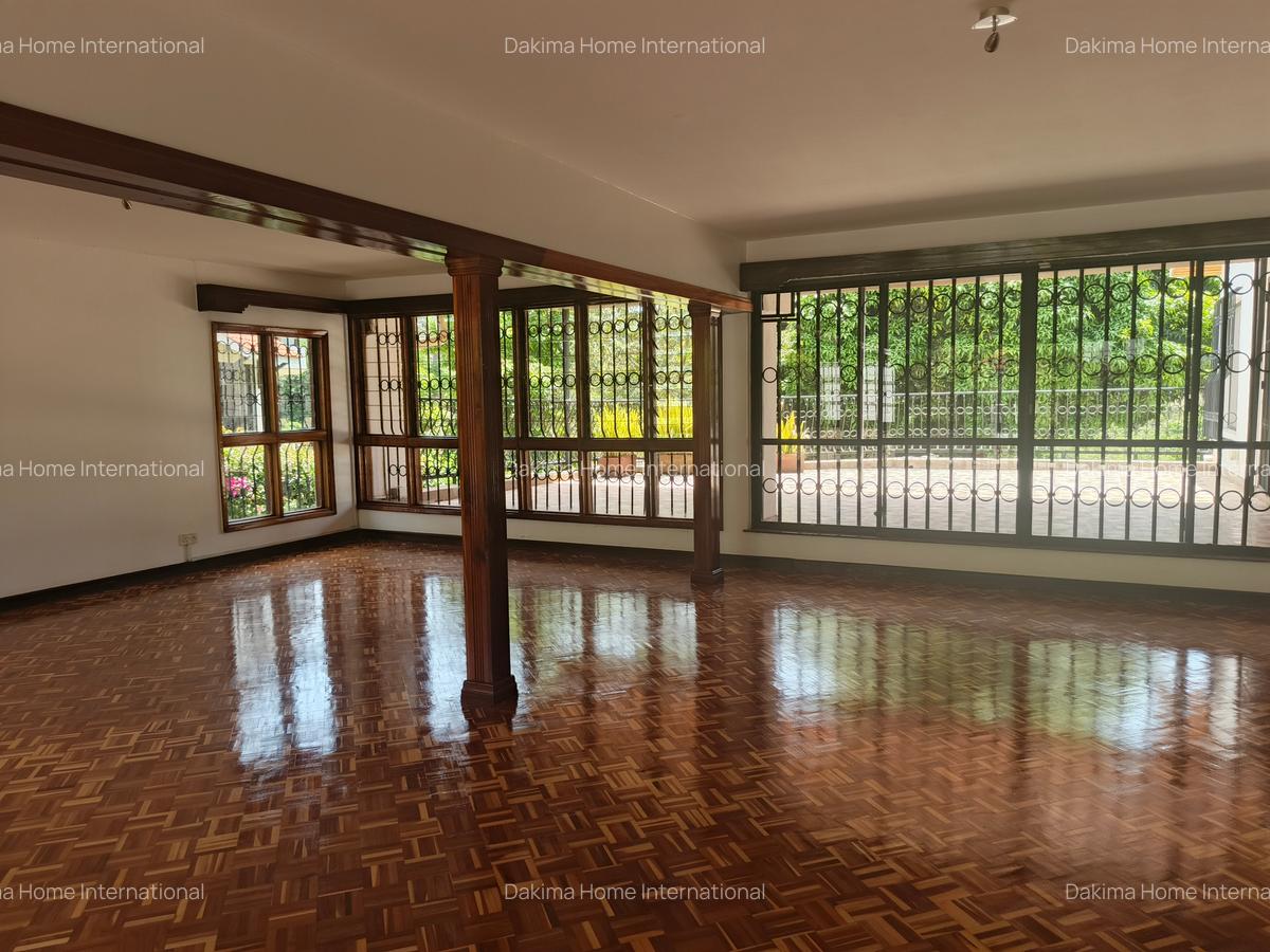 5 Bed House with En Suite in Gigiri - 5