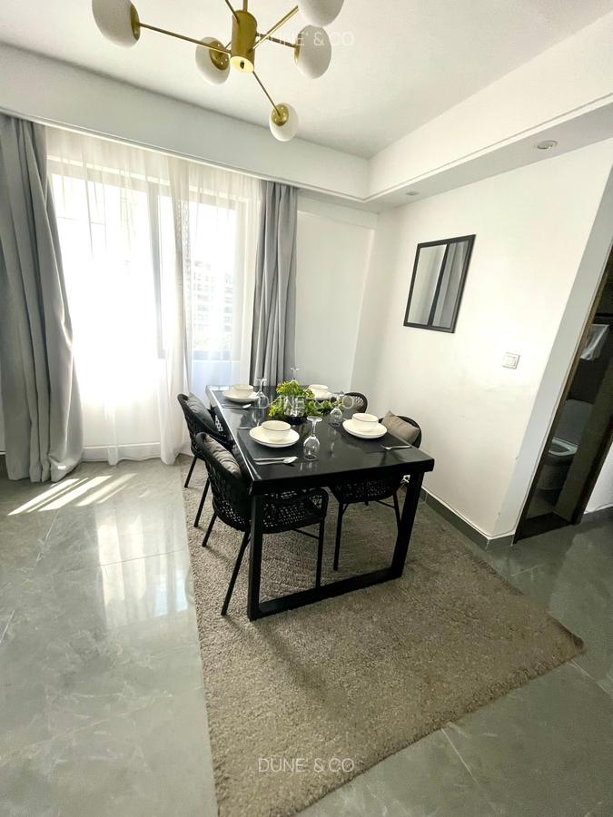 Serviced 2 Bed Apartment with En Suite in Riverside - 8