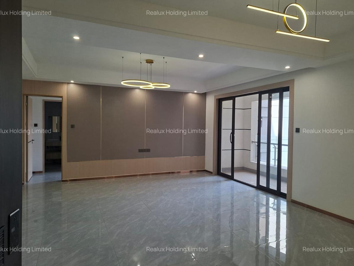 2 Bed Apartment with En Suite in Riverside - 1