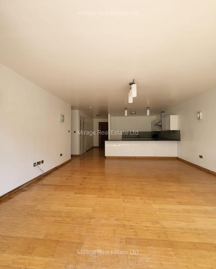 2 Bed Apartment with Swimming Pool in Garden Estate - 12