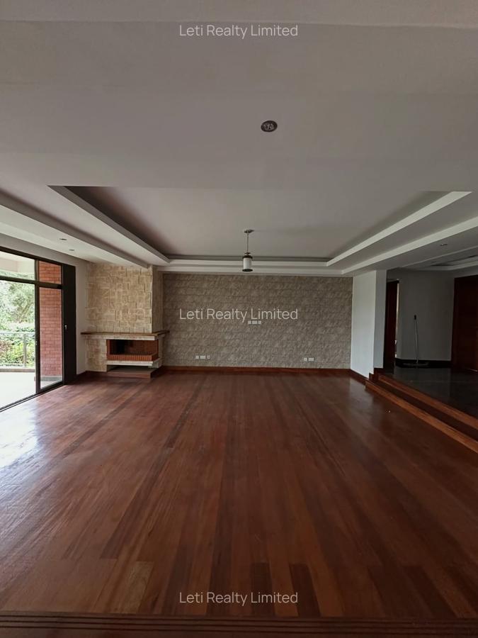 5 Bed Townhouse with En Suite in Lavington - 5