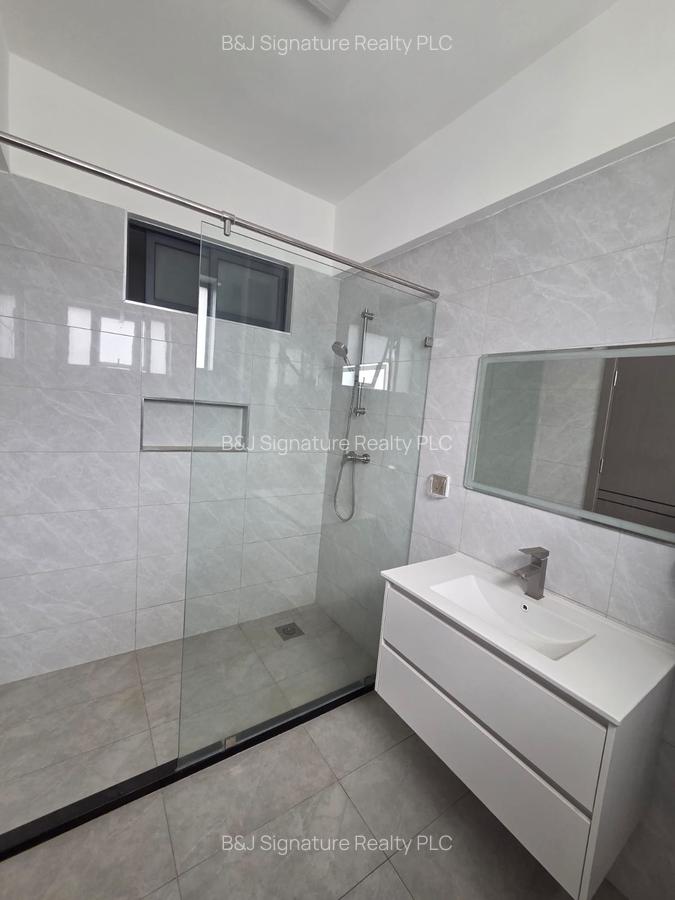 4 Bed Apartment with En Suite in Kileleshwa - 16