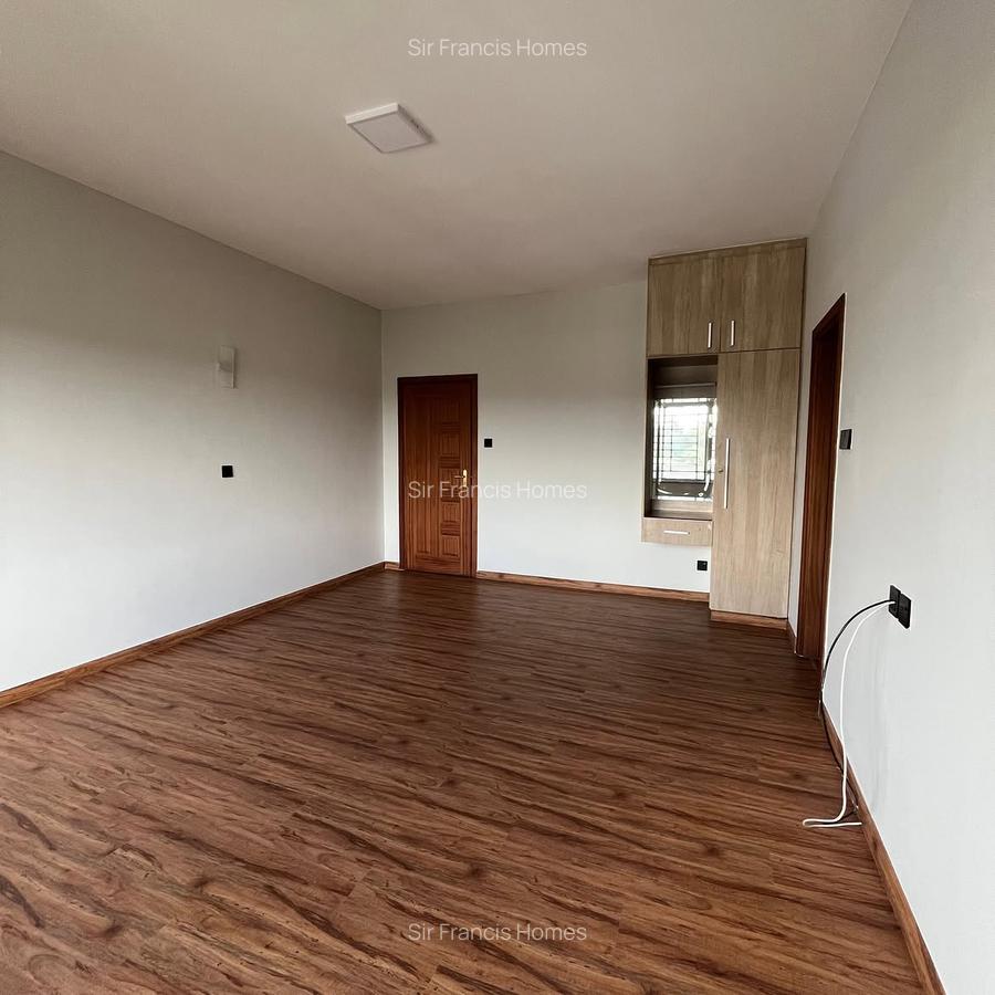 Serviced 3 Bed Apartment with En Suite in Kileleshwa - 4