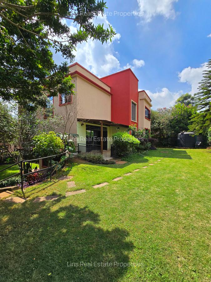 4 Bed Townhouse with En Suite in Runda - 1