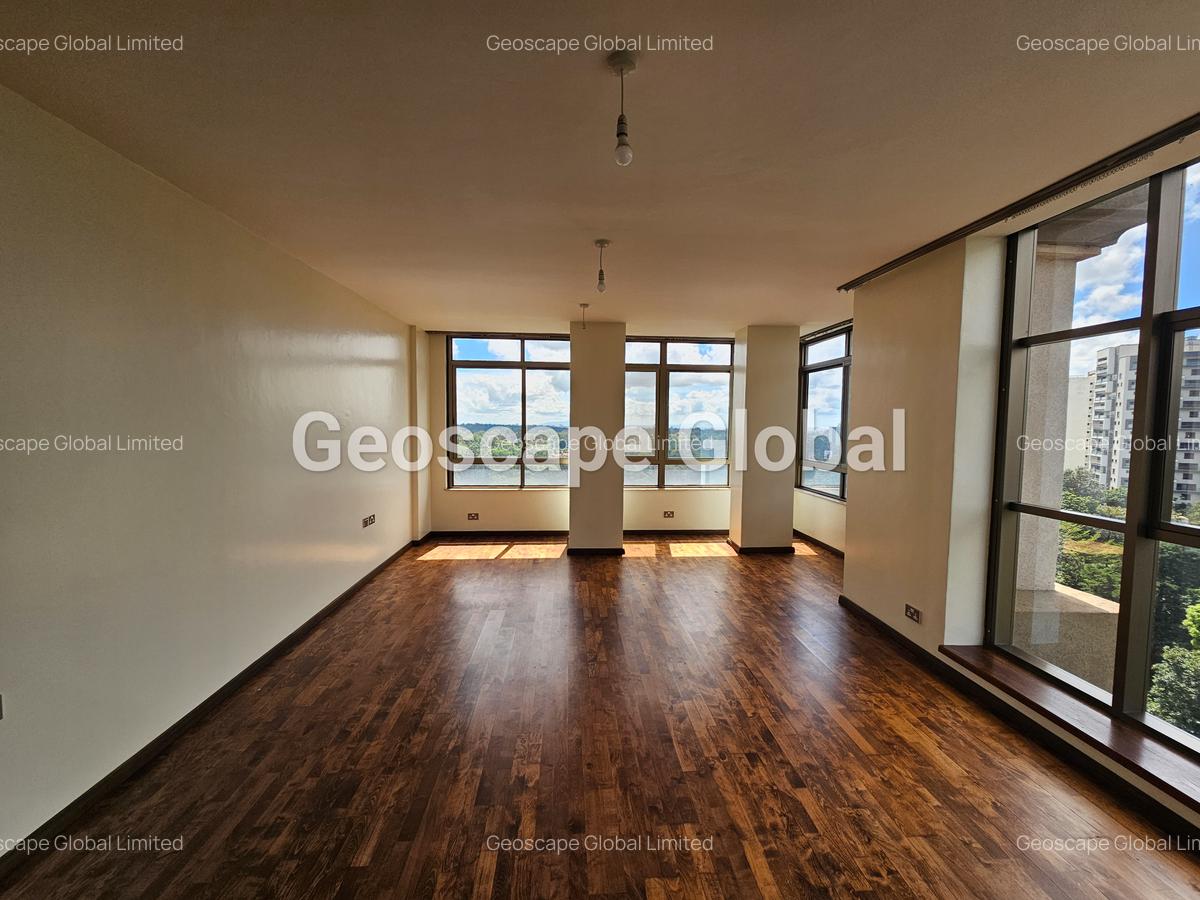 4 Bed Apartment with En Suite in Muthaiga - 6