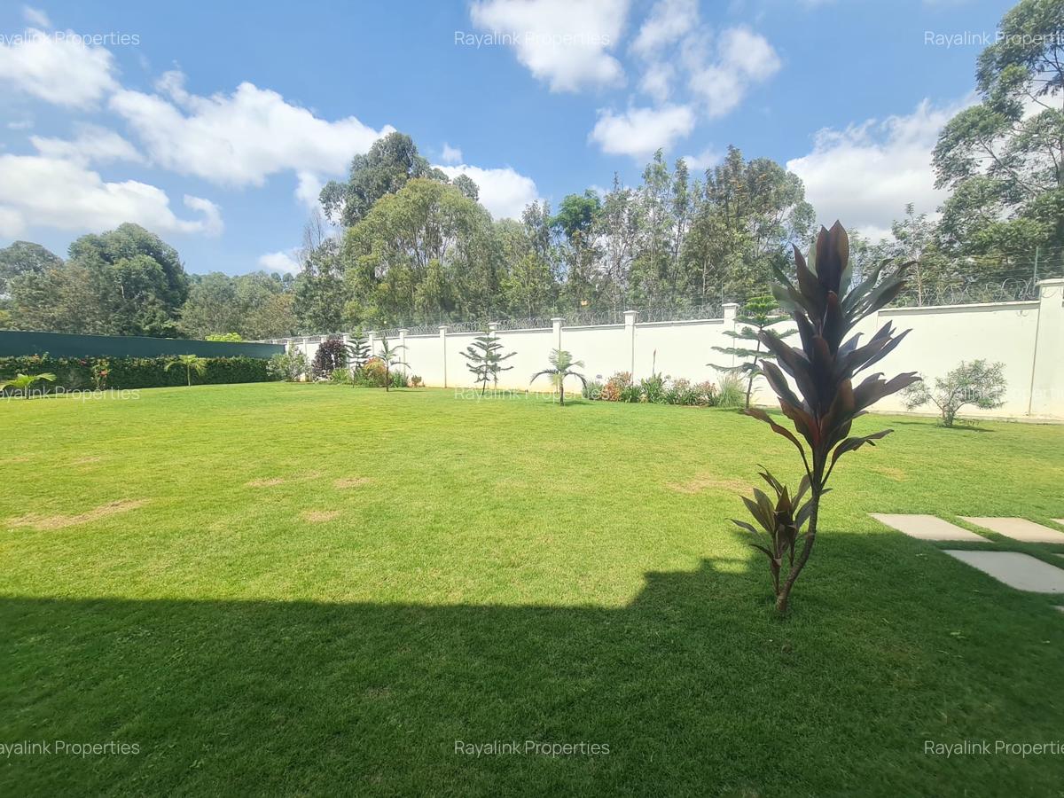 6 Bed House with En Suite at Loresho - 2