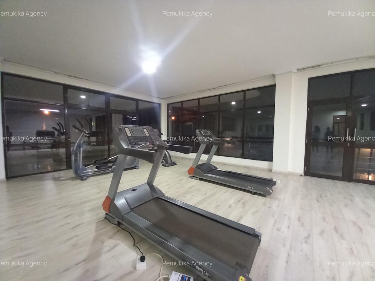 4 Bed Apartment with En Suite in General Mathenge - 6