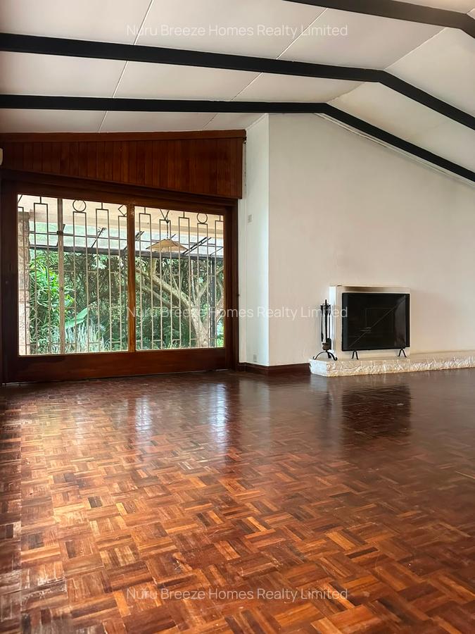 4 Bed House with En Suite in Kitisuru - 10