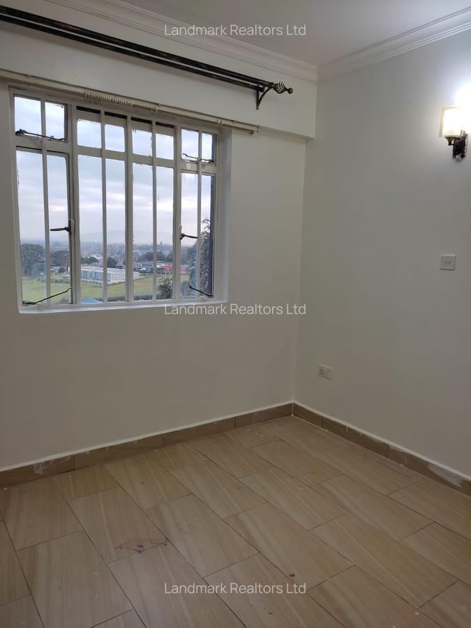 3 Bed Apartment with En Suite at Naivasha Road - 10
