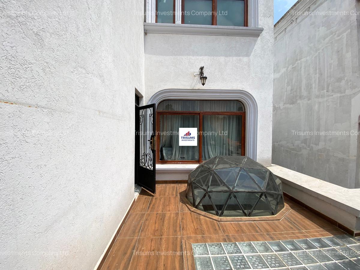 4 Bed Villa with En Suite in Loresho - 10