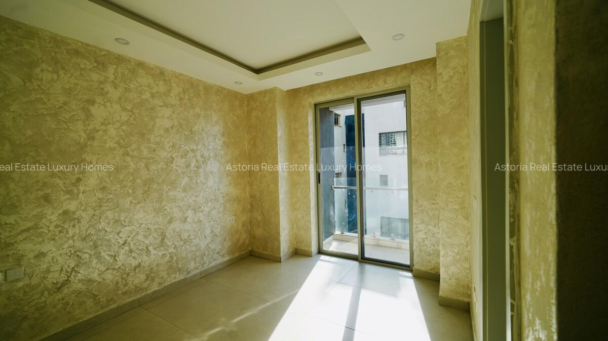 4 Bed Apartment with En Suite at 2026-510 - 18