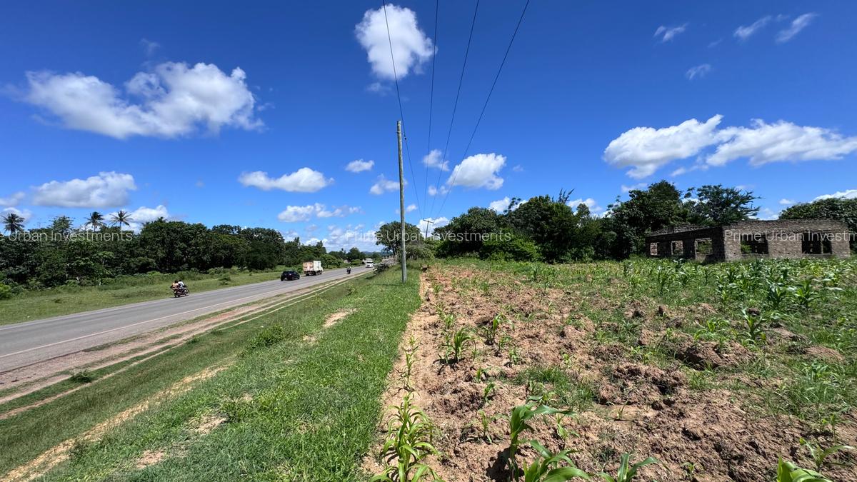 505 m² Land at Mavueni - 8