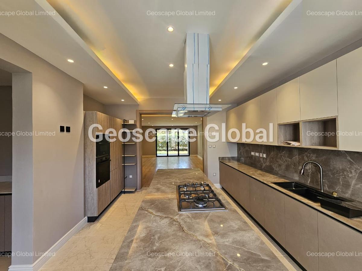 3 Bed House with En Suite in Runda - 7