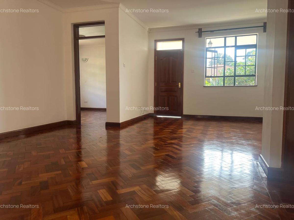 4 Bed Townhouse with En Suite in Kitisuru - 4