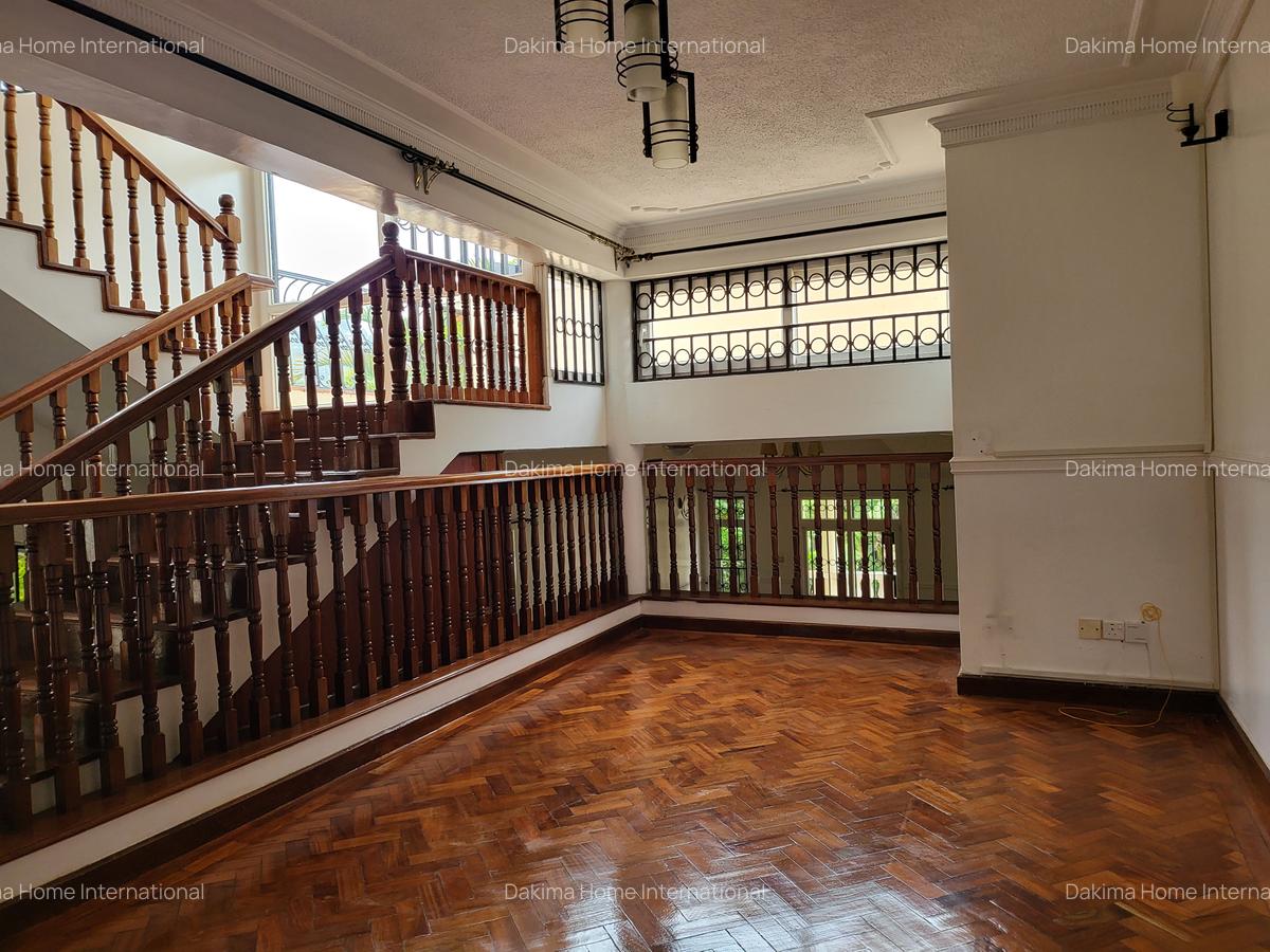 4 Bed House with En Suite in Thigiri - 6