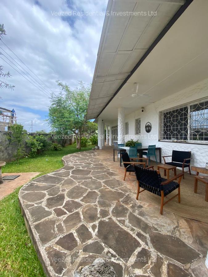 1.5 ac Land in Kikambala - 9