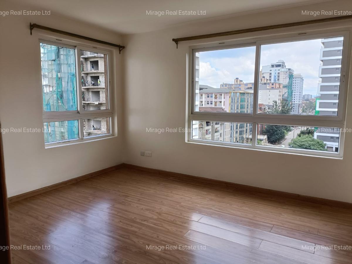 4 Bed Apartment with En Suite in Kilimani - 4