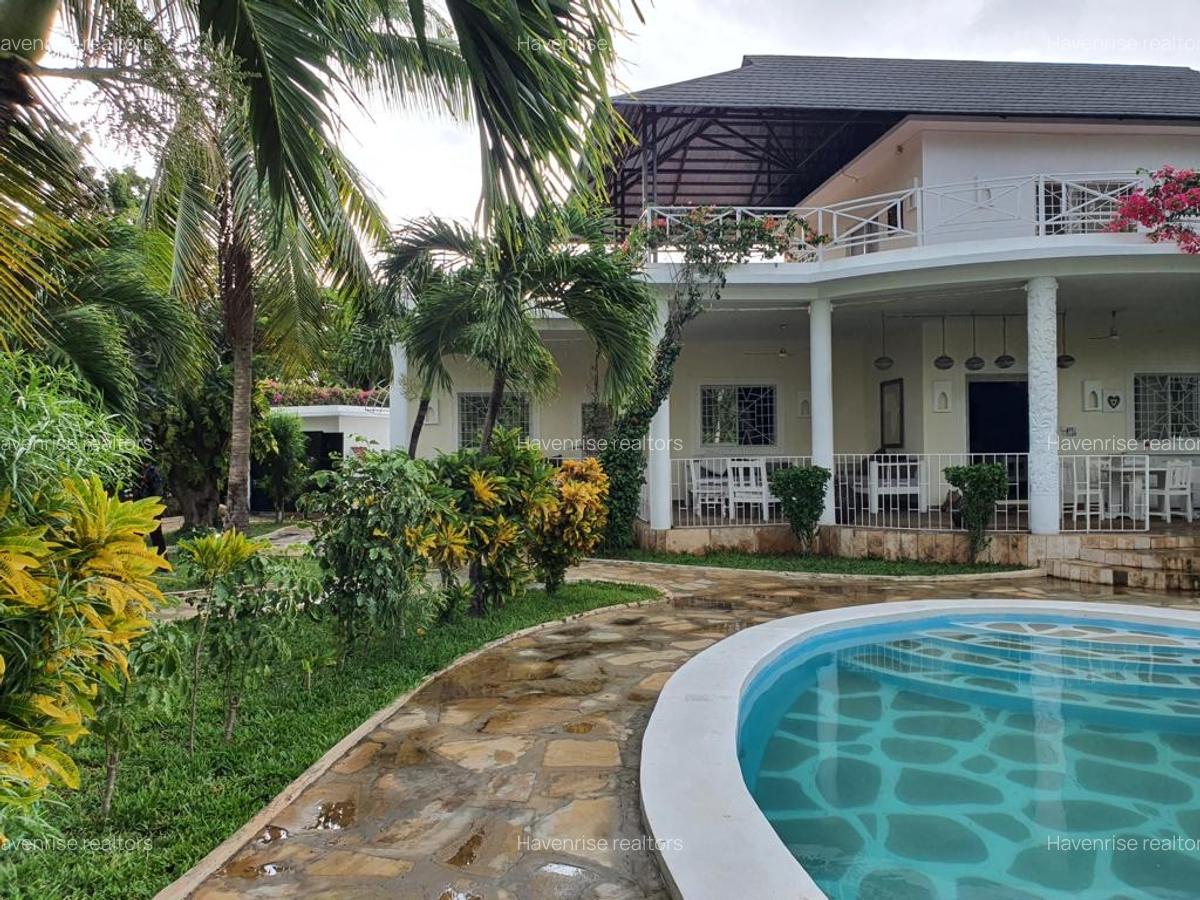 4 Bed House in Watamu - 2