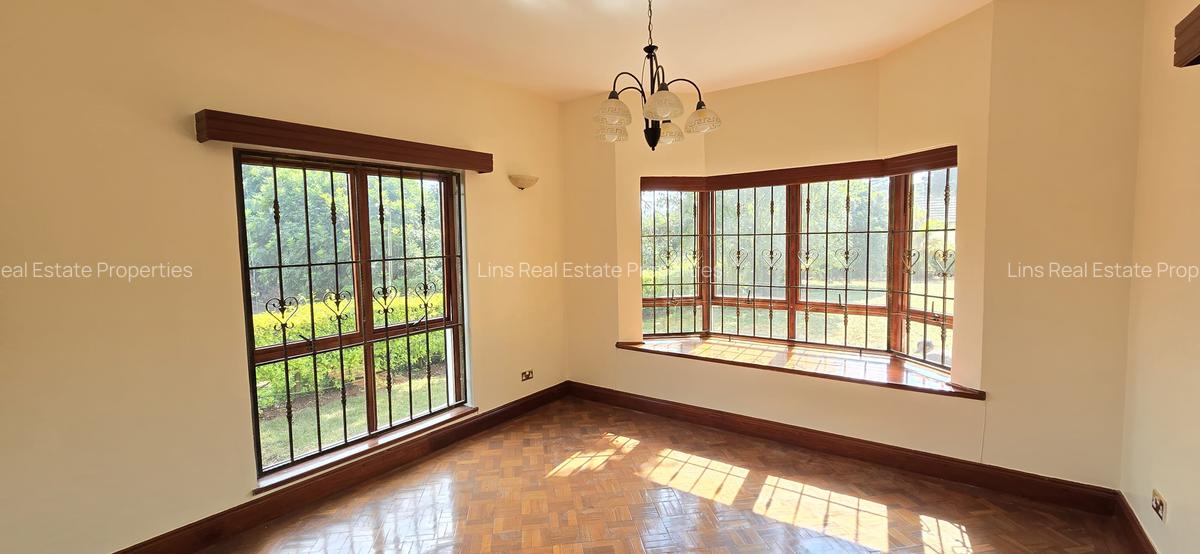 5 Bed Townhouse with En Suite in Runda - 6