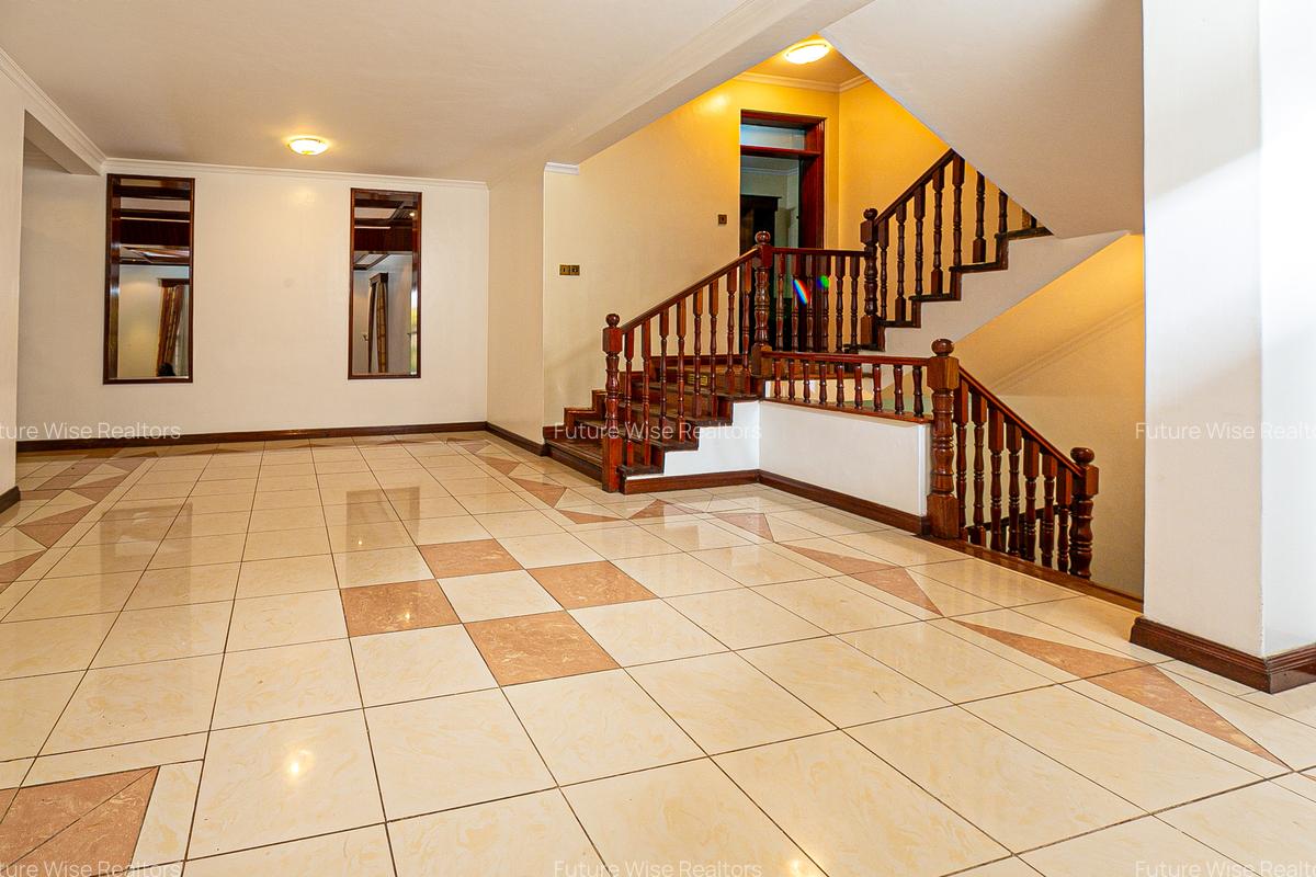 5 Bed Villa with En Suite in Karen - 16