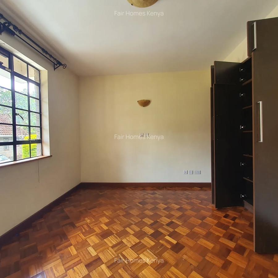 4 Bed Townhouse with En Suite at Chalbi Drive - 6