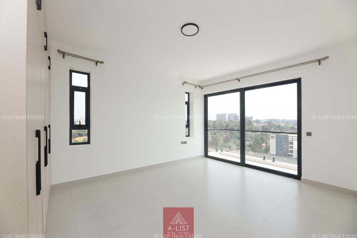 2 Bed Apartment with En Suite at Brookside Drive - 16