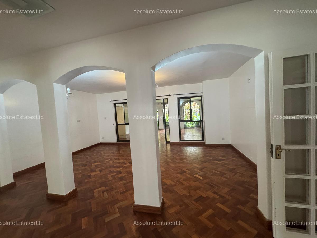 5 Bed House in Muthaiga - 11