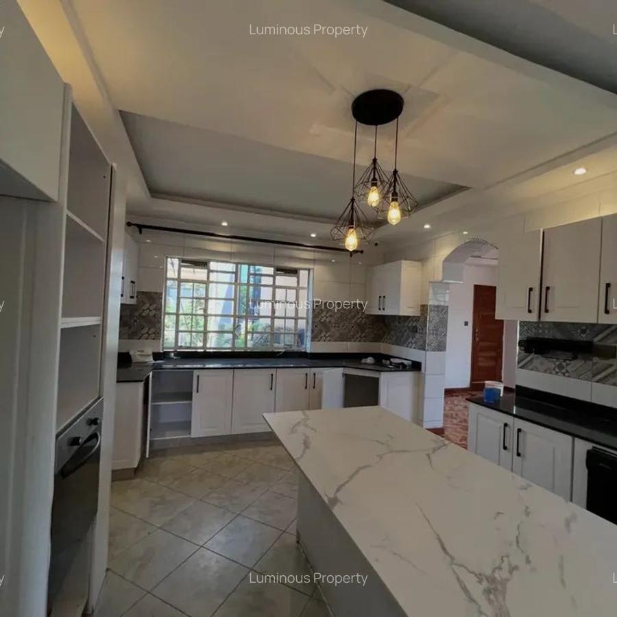 5 Bed House with En Suite at Runda - 7